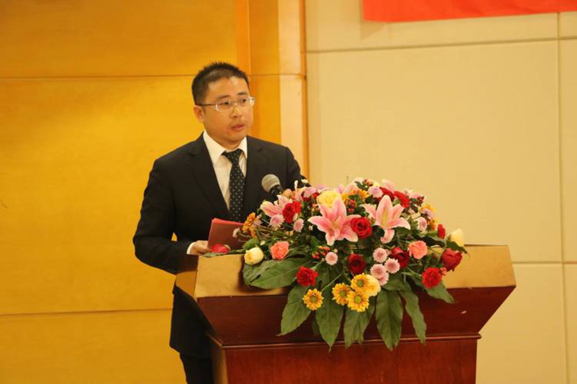 智丰人才网